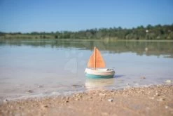 Segelboot Mit Lehrkorb Und Zuckerrohrturm Bio Sugar Cane Smoby Green Sammlung In Einer Geschenkbox Ab 12 Monaten -Smoby 181200 c smoby lodka