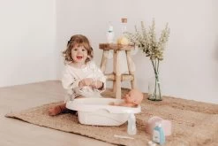 Badewanne Mit Töpfchen Bath Set Natur D'Amour Baby Nurse Smoby Mit Kosmetik Und 8 Zubehörteilen Für Eine 42 Cm Große Puppe SM220366 17 Badewanne Mit Töpfchen Bath Set Natur D'Amour Baby Nurse Smoby Mit Kosmetik Und 8 Zubehörteilen Für Eine 42 Cm Große Puppe SM220366 -Smoby 220366 g smoby vanicka