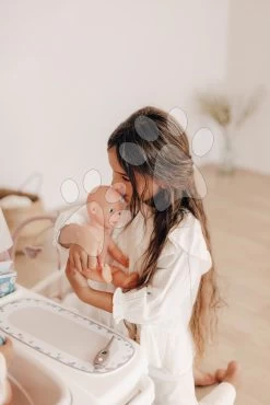 Set Spielhaus Für Die Puppe Large Doll's Play Center Natur D'Amour Baby Nurse Smoby Und Ein Kinderwagen -Dreierkombination Maxi Cosi Mit Esszimmerstuhl, Autositz Und Schaukel 220376-7 38 Set Spielhaus Für Die Puppe Large Doll's Play Center Natur D'Amour Baby Nurse Smoby Und Ein Kinderwagen -Dreierkombination Maxi Cosi Mit Esszimmerstuhl, Autositz Und Schaukel 220376-7 -Smoby 220376 q smoby domcek