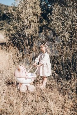 Kinderwagen Mit Textilien Natur D'Amour Baby Nurse Smoby Für Eine 42 Cm Große Puppe Mit Einem 55 Cm Hohen Ergonomischen Griff Ab 18 Monaten SM220377 -Smoby 220377 d smoby kocik