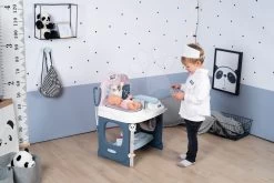 Set Elektronische Küche Mit Waschmaschine Und Bügelbrett Tefal Cleaning Kitchen 360° Smoby Und Ein Kinderwagen Dreifachkombination Und Medizinische Theke - Elektronisch SM311050-4 30 Set Elektronische Küche Mit Waschmaschine Und Bügelbrett Tefal Cleaning Kitchen 360° Smoby Und Ein Kinderwagen Dreifachkombination Und Medizinische Theke - Elektronisch SM311050-4 -Smoby 240300 zz smoby stolik