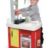 Set Elektronische Küche Bon Appetit Red & Green Smoby Mit Sounds Und Einem Reinigungsset Mit Bügelbrett Und Bügeleisen