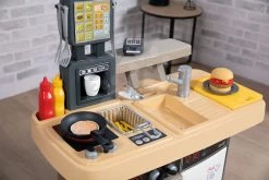 Set Restaurant Mit Spielküche Food Corner Smoby Doppelseitig Mit Dem Obst-Gemüse-Bio-Fresh Market -Smoby 310910 r smoby kuchynka 1