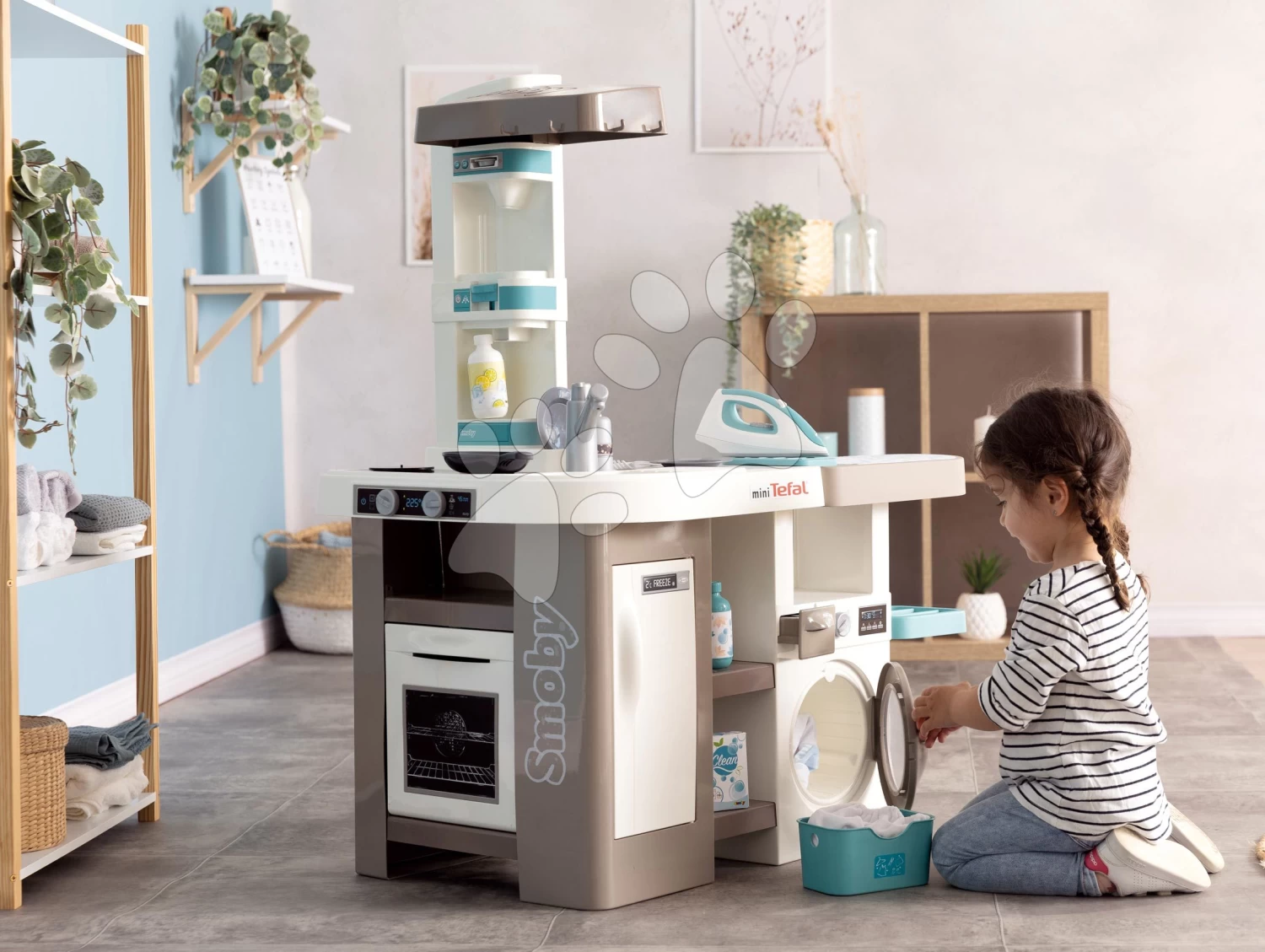 Set Elektronische Küche Mit Waschmaschine Und Bügelbrett Tefal Cleaning Kitchen 360° Smoby Und Ein Esszimmerstuhl Mit Wiege, Schlafsack Und 32 Cm Großer Puppe SM311050-1 9 Set Elektronische Küche Mit Waschmaschine Und Bügelbrett Tefal Cleaning Kitchen 360° Smoby Und Ein Esszimmerstuhl Mit Wiege, Schlafsack Und 32 Cm Großer Puppe SM311050-1 – Bild 9