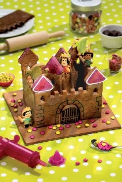 Spiel-Kochbuch Chef Smoby Lebkuchenhaus Mit Rezepten Und Formen Zum Backen Ab 5 Jahren -Smoby 312100 o smoby hrava kucharka