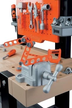 Kinderwerkstatt Mit Einer Black+Decker Bohrmaschine Smoby Und Ein LKW Mit Einem Arbeitskoffer Und Werkzeug 25 Kinderwerkstatt Mit Einer Black+Decker Bohrmaschine Smoby Und Ein LKW Mit Einem Arbeitskoffer Und Werkzeug -Smoby 360701 h smoby pracovny stol 6