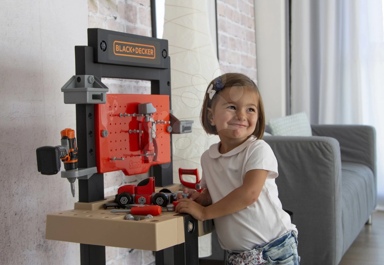 Black + Decker Smoby-Arbeitswerkstatt Mit Bohrmaschine Und Spielzeugauto Mit 92 Teiligem Zubehör 15 Black + Decker Smoby-Arbeitswerkstatt Mit Bohrmaschine Und Spielzeugauto Mit 92 Teiligem Zubehör – Bild 15