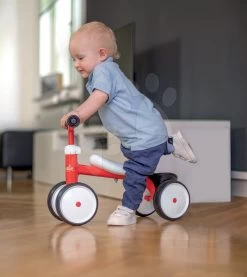 Rutschfahrzeug Rookie Red Smoby Mit Metallkonstruktion Und Drehbarem Lenker Ab 12 Monaten -Smoby 721400 n smoby odrazadlo