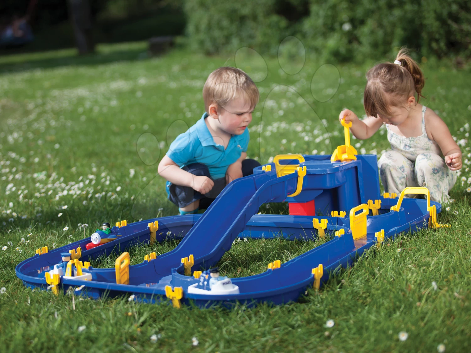 Rutschenset Toboggan XL Smoby Mit Wasser Länge 230 Cm Und Wasserspiel Waterplay Niagara Mit Booten 8 Rutschenset Toboggan XL Smoby Mit Wasser Länge 230 Cm Und Wasserspiel Waterplay Niagara Mit Booten – Bild 8